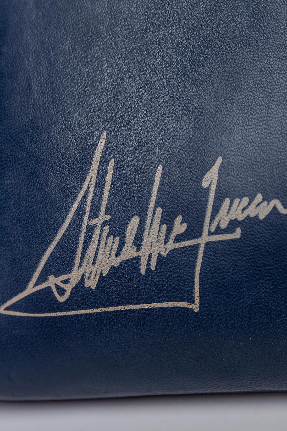 Blue genuine leather clutch by Steve McQueen - Image n°2