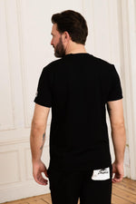 Black t-shirt with white chest pocket - Image n°3