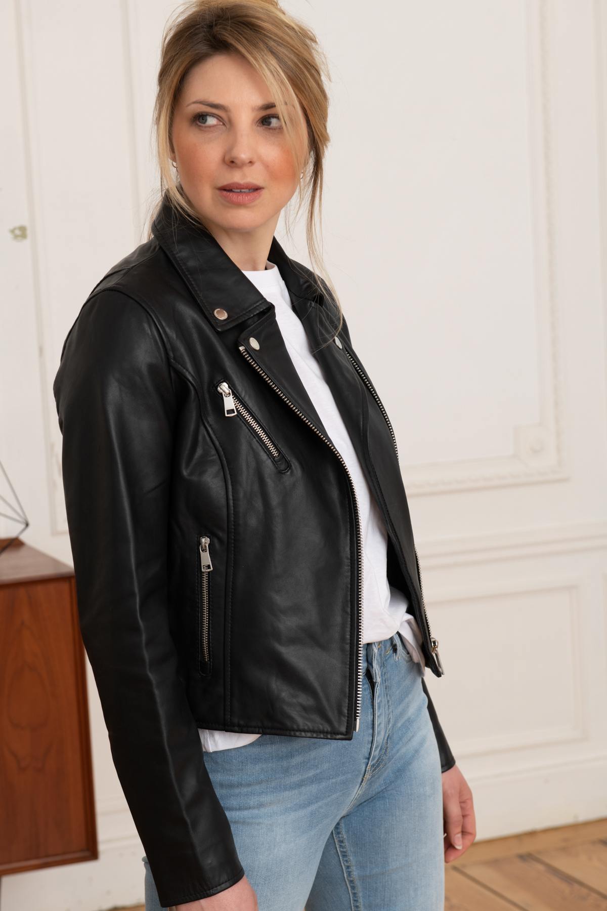 Slim-fit lambskin jacket by Redskins, biker-inspired and feminine. - Image n°2