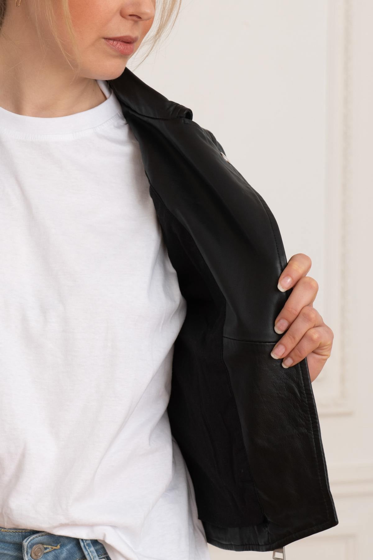 Slim-fit lambskin jacket by Redskins, biker-inspired and feminine. - Image n°7