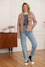 Aged-pink lambskin jacket with a shirt-style cut and buttons. - Image n°4