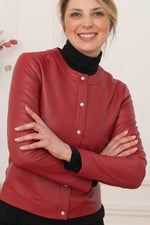 Suppleness defines this red lambskin jacket, cut slim for fit. - Image n°7
