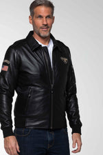 Sheep leather jacket with detachable fur collar and ribbed trims. - Image n°8