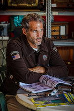 Soft maroon nubuck jacket, inspired by Steve McQueen's racing legacy. - Image n°2