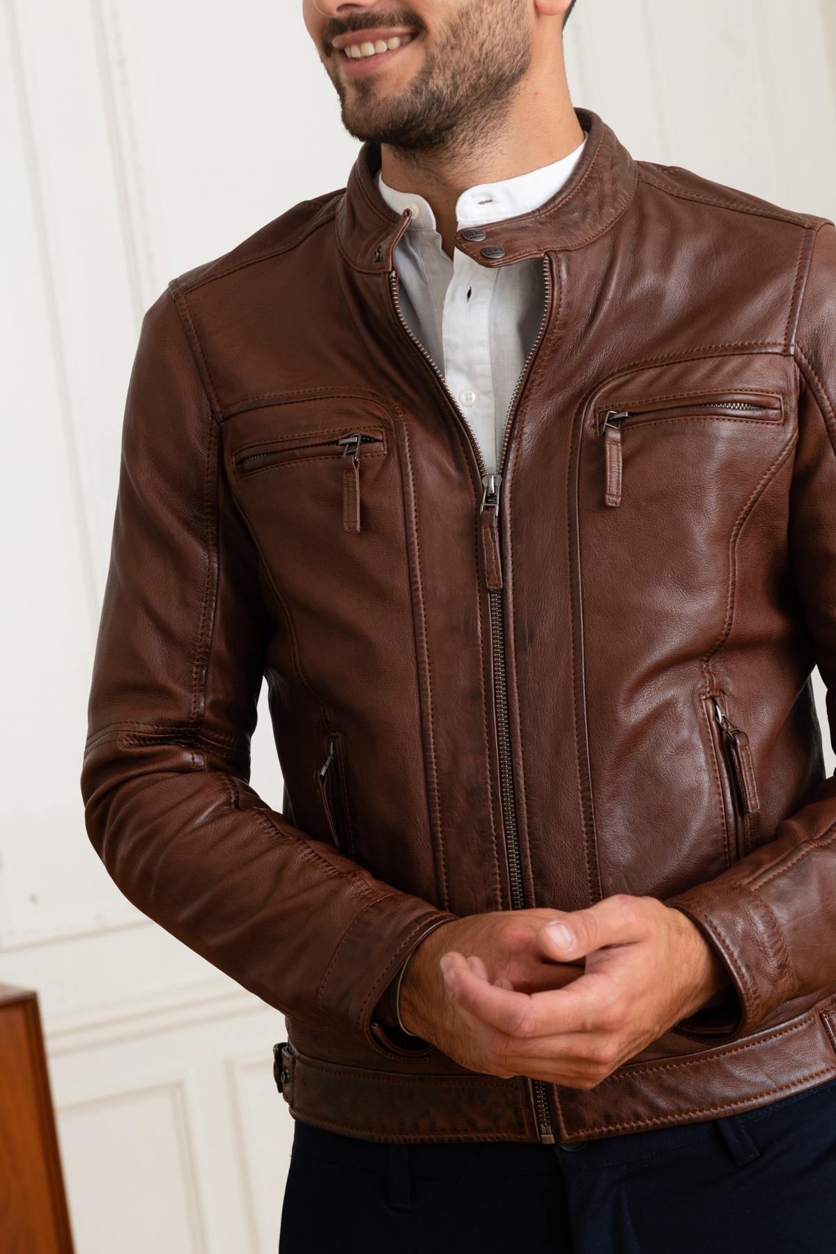 Porto brown lambskin Casey: lightweight, slim, perfect for mid-season. - Image n°6