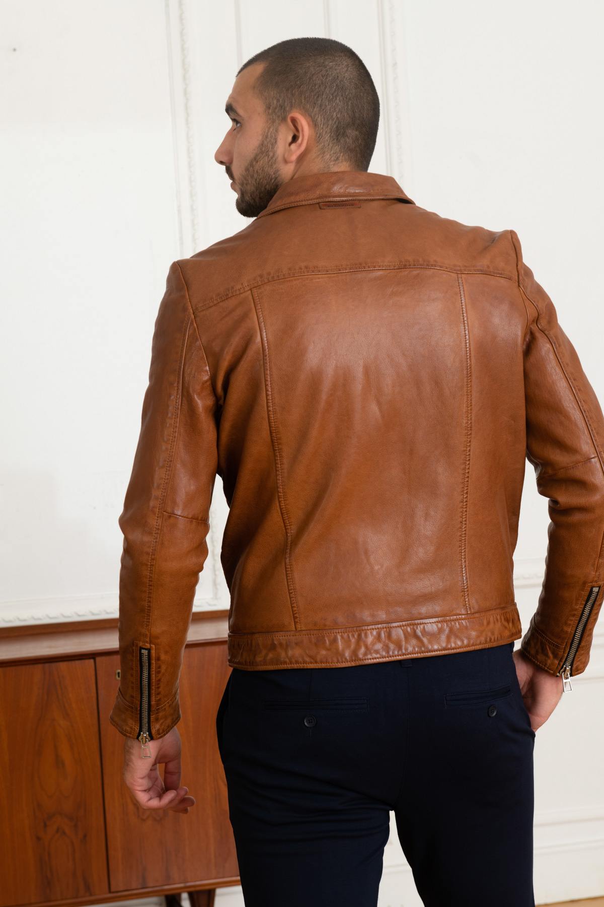 Redskins' lambskin jacket: warm brown, shirt collar, raglan pockets. - Image n°5