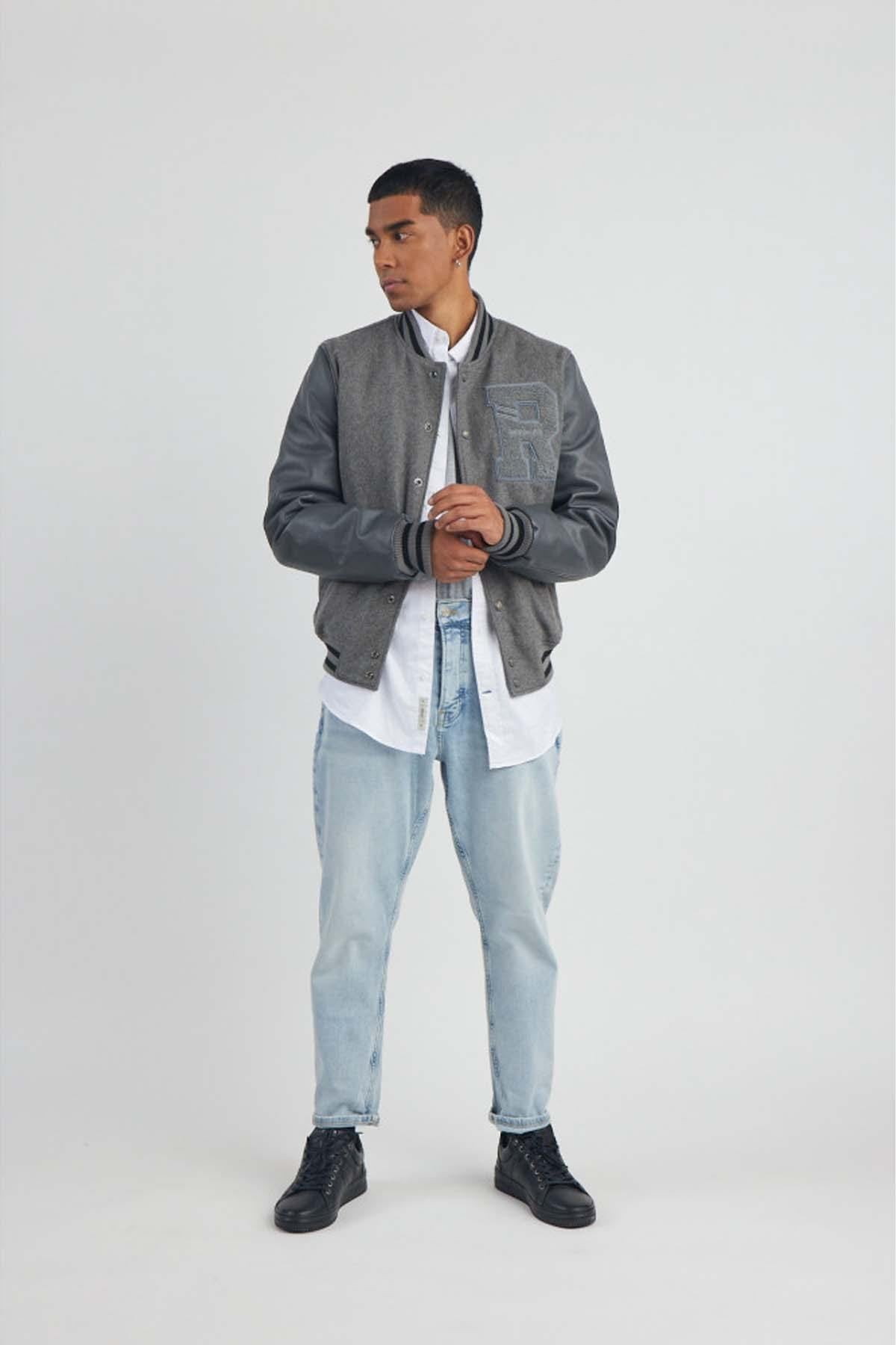 Grey varsity jacket: cowhide leather, teddy sleeves, Redskins "R". - Image n°5