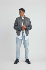 Grey varsity jacket: cowhide leather, teddy sleeves, Redskins "R". - Image n°5