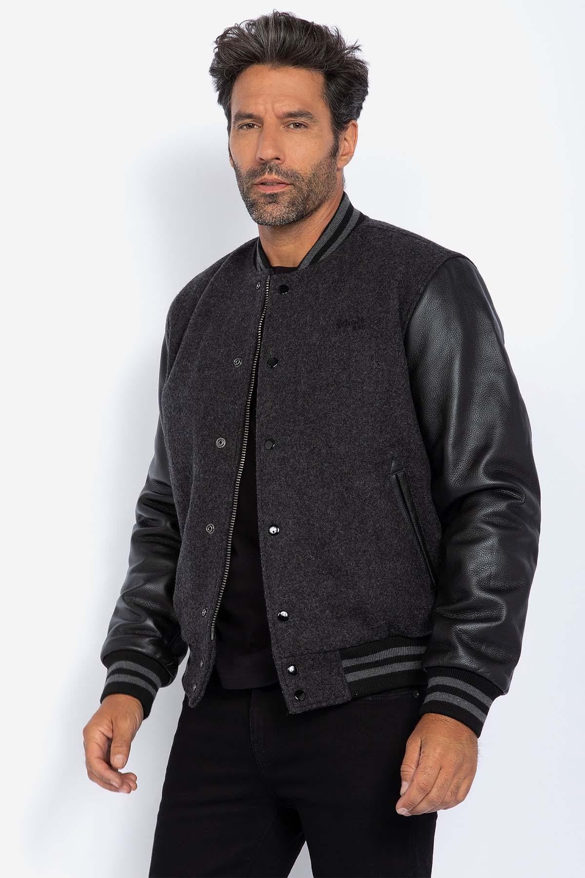 Iconic Schott varsity jacket in grey wool and black calfskin sleeves. - Image n°3