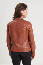 Vegetable-tanned lambskin motard jacket in rich cognac. Regular fit. - Image n°3