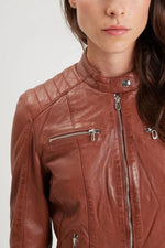 Vegetable-tanned lambskin motard jacket in rich cognac. Regular fit. - Image n°4