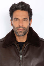 Brown cowhide aviator jacket by Schott. Detachable shearling collar. - Image n°4
