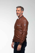 Steve McQueen's maroon lambskin jacket: racing patches, vintage fit. - Image n°3