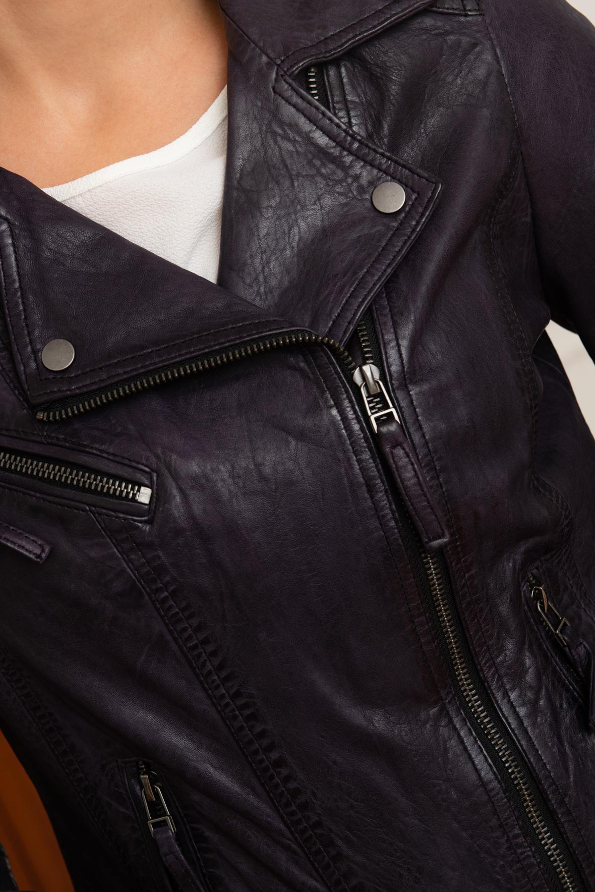 Slim lambskin biker jacket in deep violet-rock edge, timeless style. - Image n°6