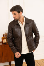 A reddish-brown sheepskin jacket, shirt collar, built for every season. - Image n°1