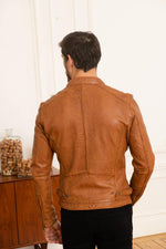 Cognac sheepskin jacket, skinny fit, moto-inspired and lightweight. - Image n°6
