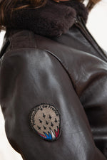 Slim lambskin aviator jacket with detachable shearling collar. - Image n°8