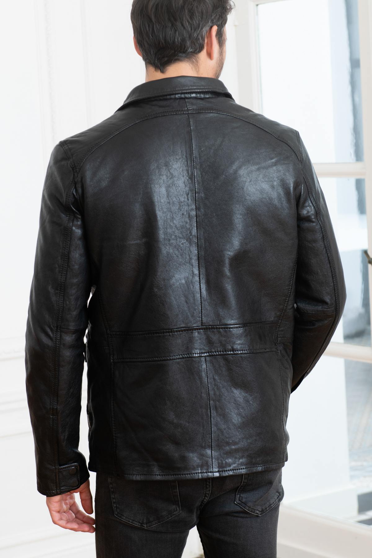 Black lambskin jacket, straight cut, zip closure, adjustable collar. - Image n°5