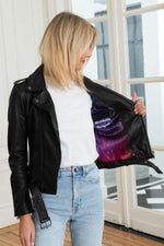 Tailored lambskin biker jacket with D-pocket and zipped pockets. - Image n°7