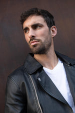 Lightweight lambskin biker jacket, slim fit, classic perfecto styling. - Image n°11