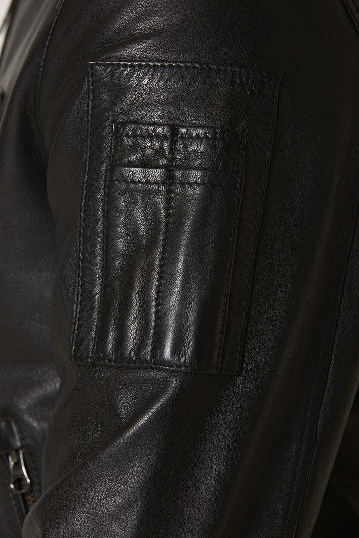 Black sheepskin teddy jacket by Aeronautica Militare. Regular fit. - Image n°4