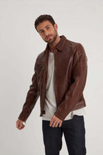 Washed bison lambskin jacket, slim-fit with vintage charm. - Image n°1