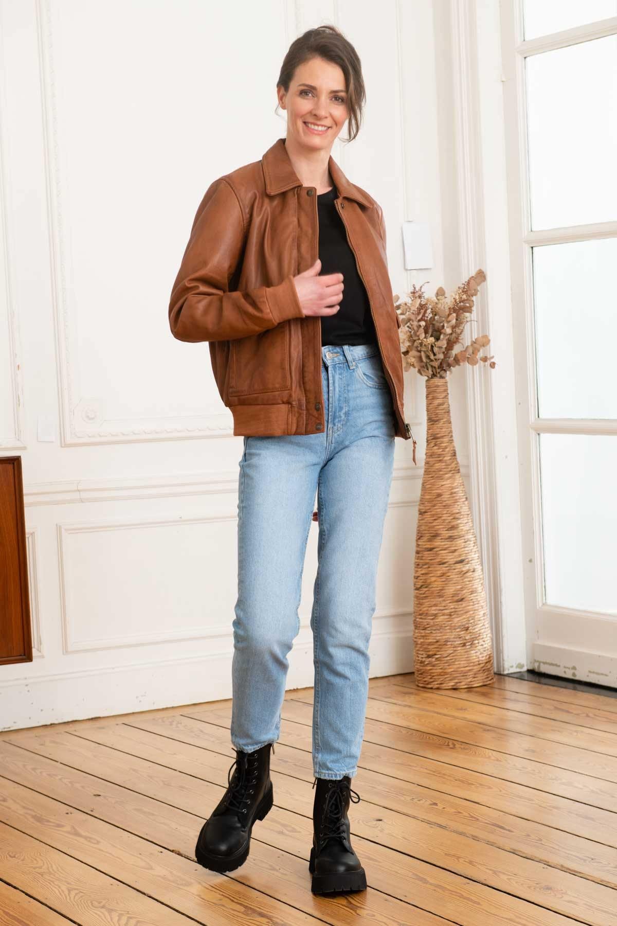 Women's cognac aviator style leather jacket - Image n°2