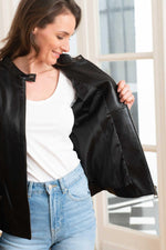 Black lambskin jacket with a biker collar and a regular fit. - Image n°3