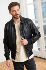 Schott's navy A2 jacket in lambskin-slim, timeless, pilot-ready. - Image n°1