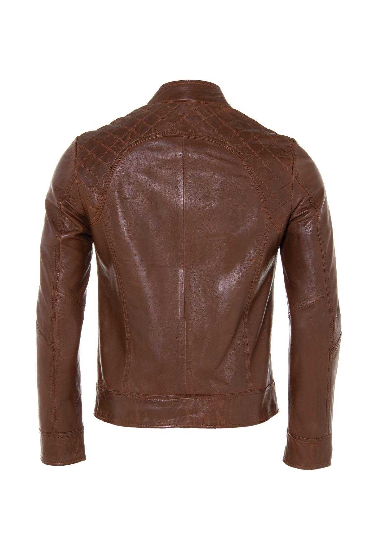 Rich cognac leather jacket, slim fit with quilted detailing for style. - Image n°9