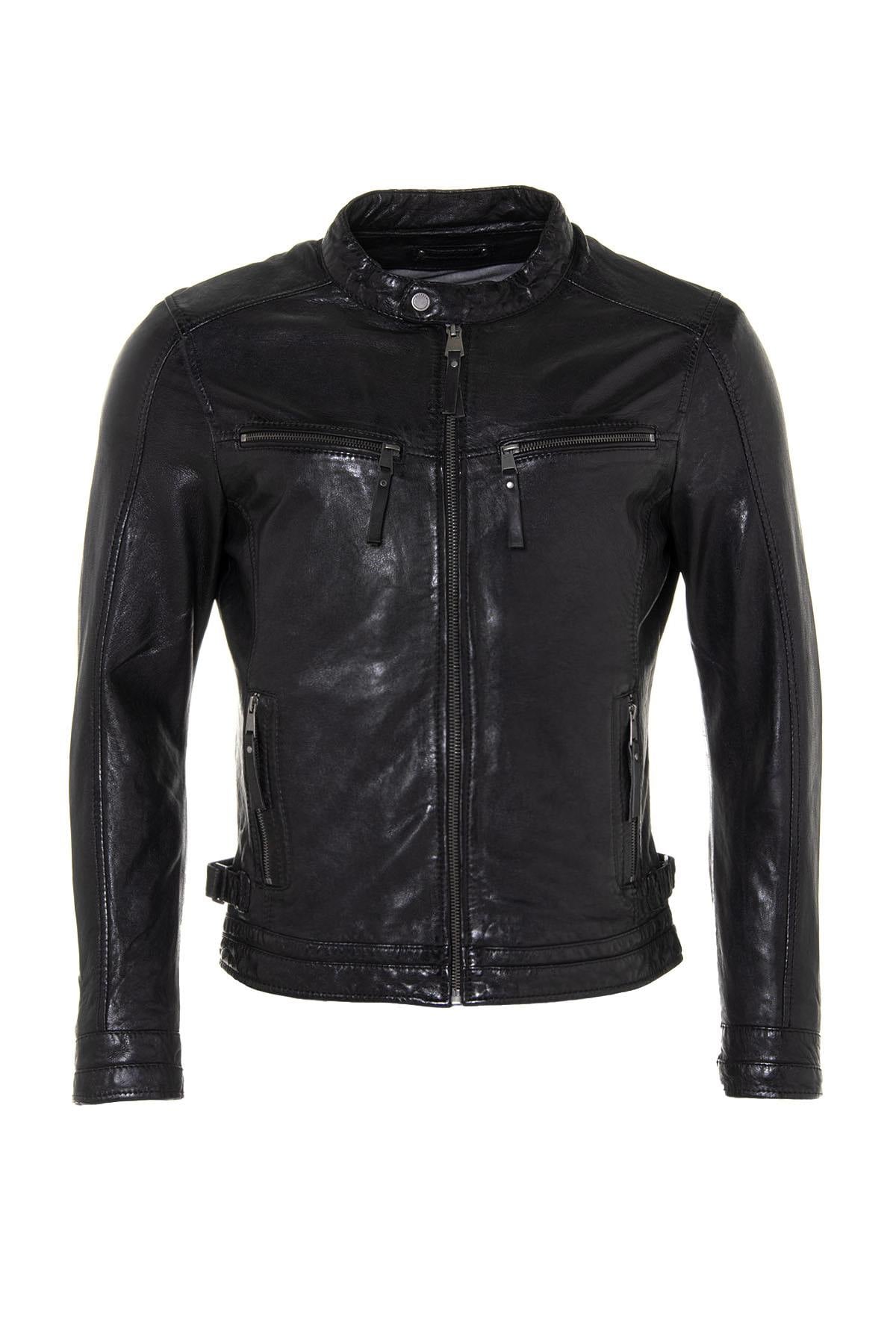 A black sheepskin jacket with a slim, modern cut for effortless style. - Image n°5