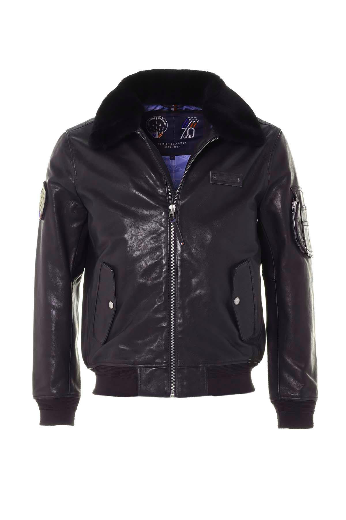 Limited dark navy lambskin aviator. Detachable fur collar. - Image n°5