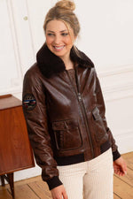 Women's brown fur collar leather jacket - Image n°6