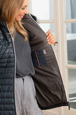 A tailored lambskin coat in petrol blue, quilted for warmth and style. - Image n°5