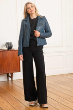 Deep navy lambskin leather jacket with a sleek biker cut. - Image n°3