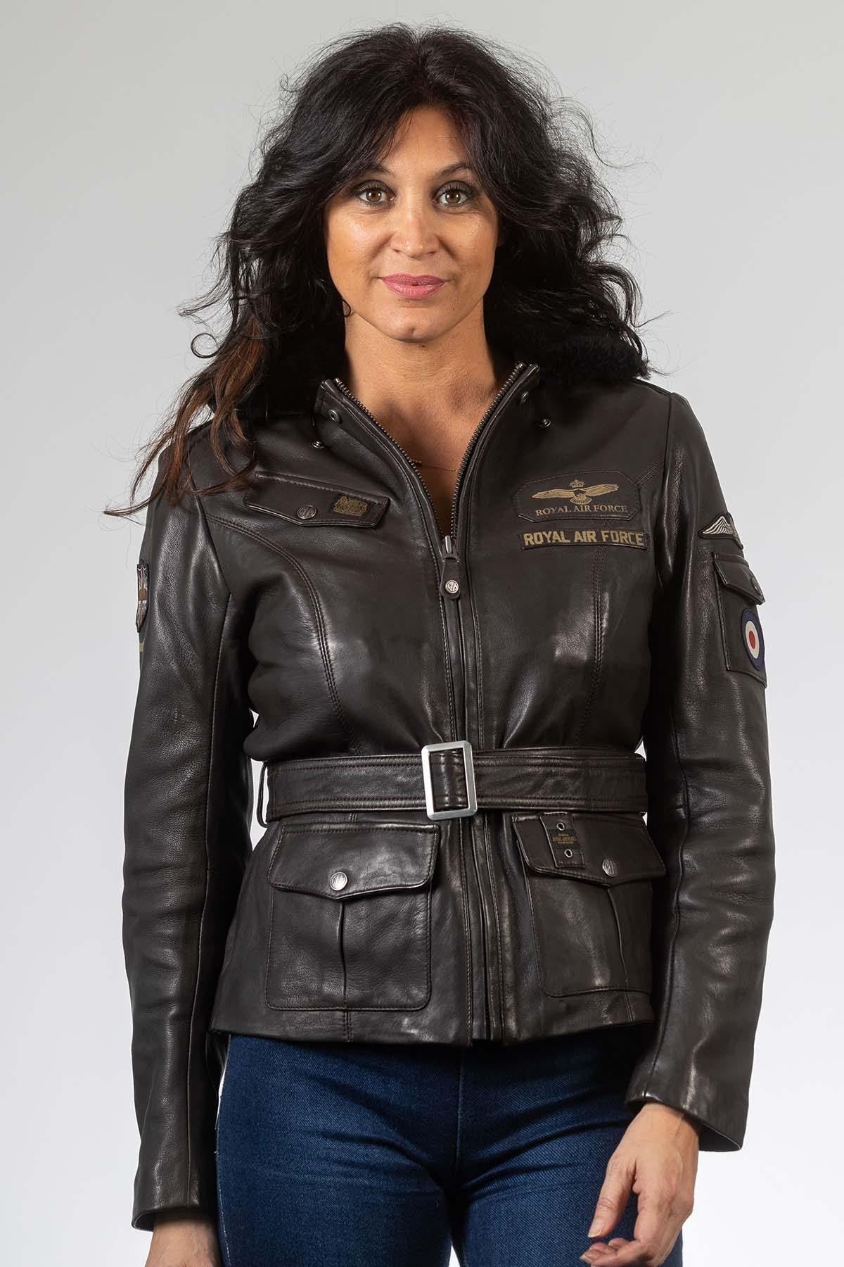 Iconic sheepskin jacket with RAF patches. Warm and historic. - Image n°1
