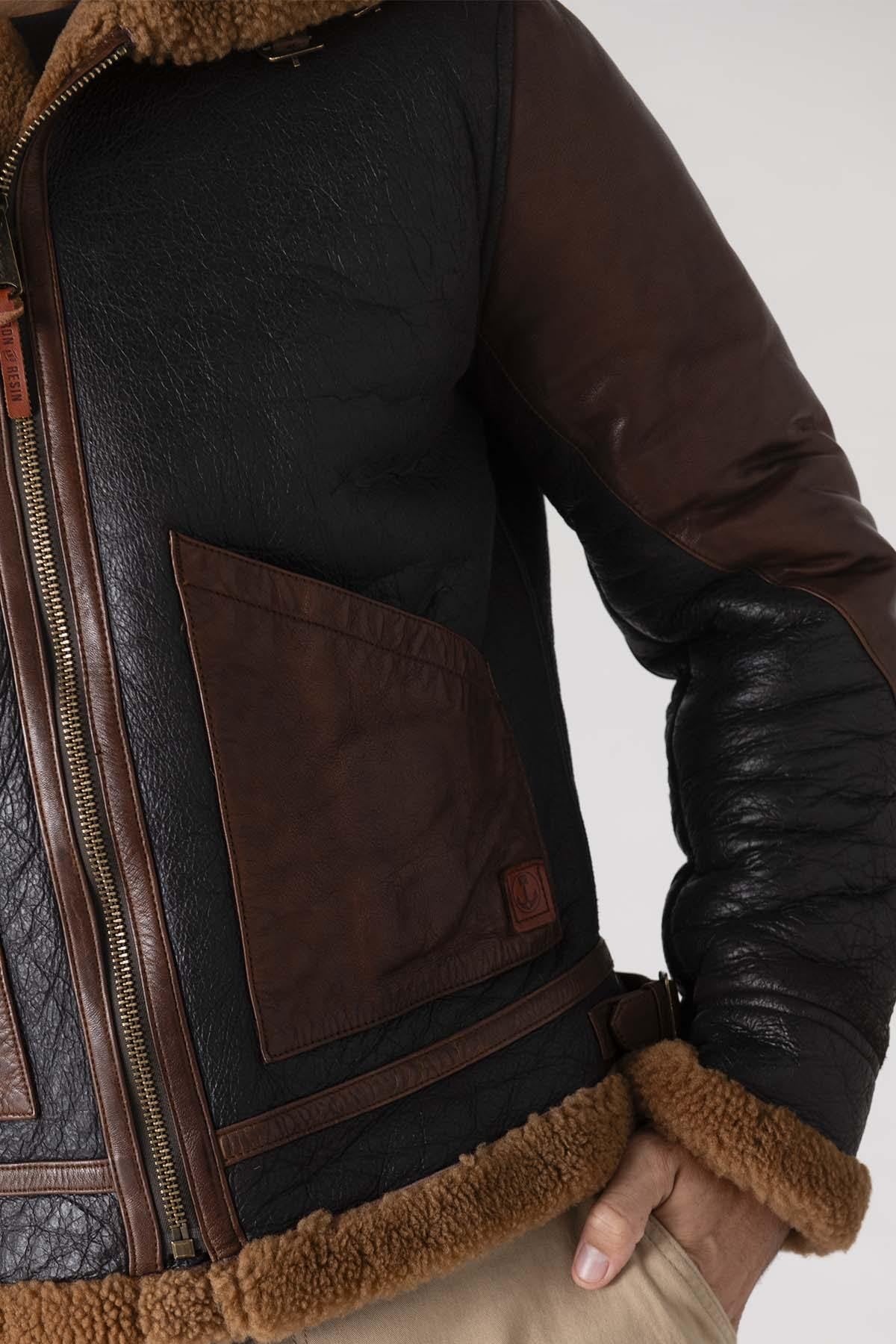 Tobacco-cognac lambskin bomber with warm shearling lining. - Image n°6