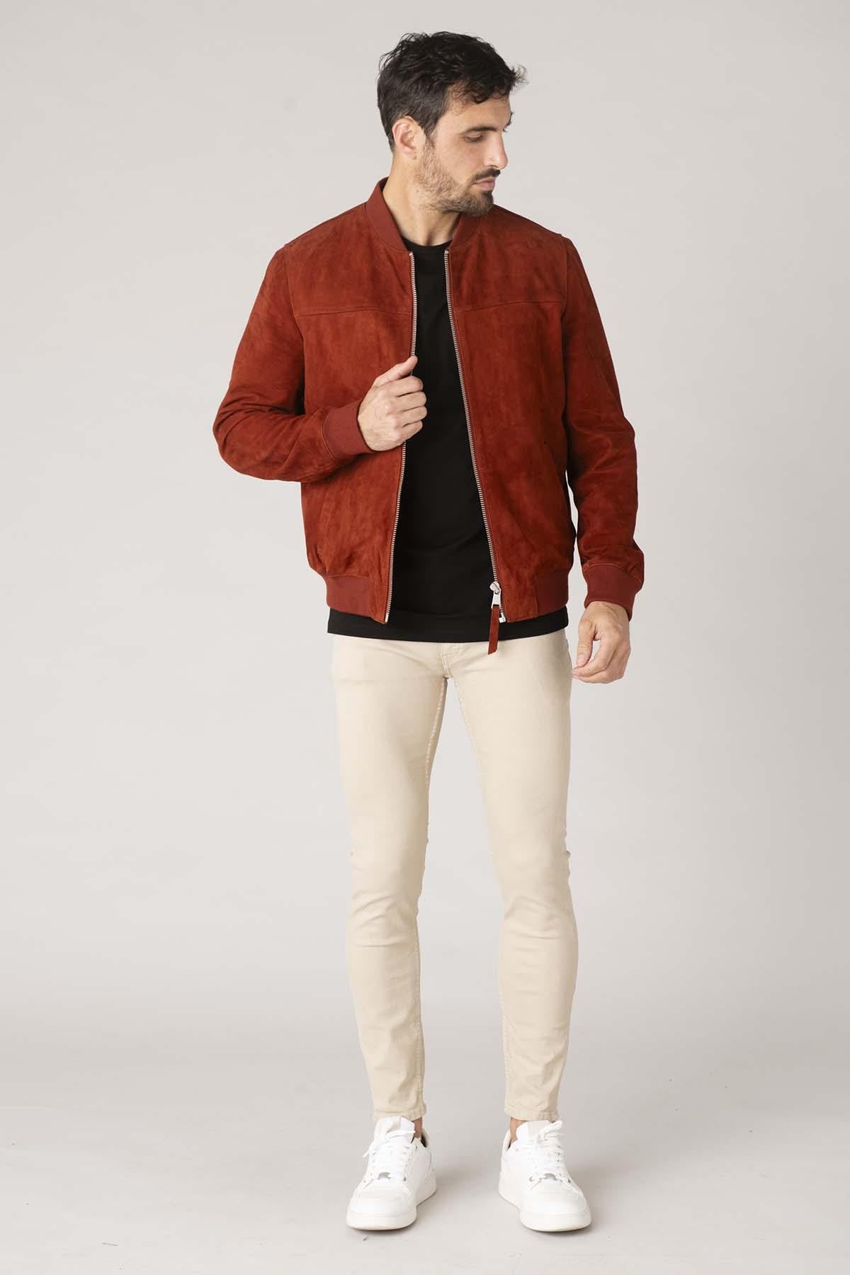 Rust-hued suede goatskin jacket with a velvety finish and regular fit. - Image n°2