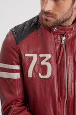 Vibrant red lambskin jacket with detachable hood and slim fit. - Image n°10