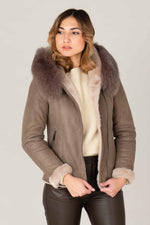 Semi-oiled Merino sheepskin jacket in grey, fox-fur hood and zips. - Image n°3
