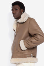 Schott's LC1259: a sheepskin B-3 bomber with wool-lined warmth. - Image n°1