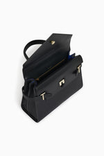 Emilie double flap handbag in black leather - Image n°7