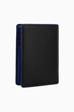 Augustin vertical wallet in black grained leather - Image n°4