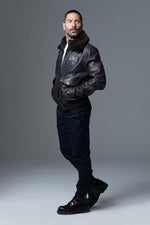 A2-style brown lambskin jacket with removable shearling collar. - Image n°5