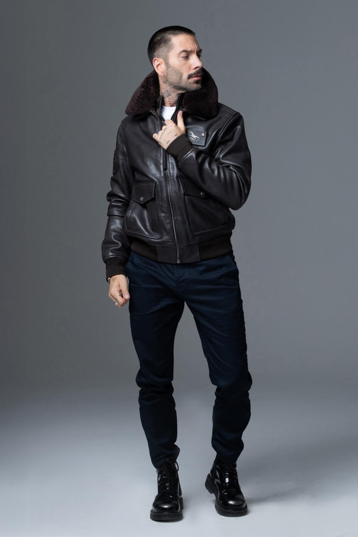 A2-style brown lambskin jacket with removable shearling collar. - Image n°7