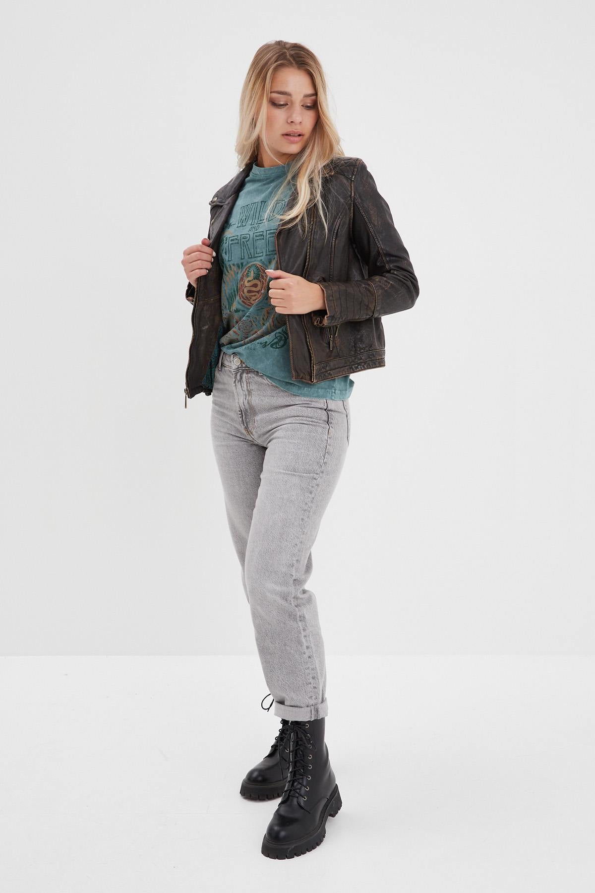 Rock-chic sheep leather jacket. finish, black and beige. - Image n°4