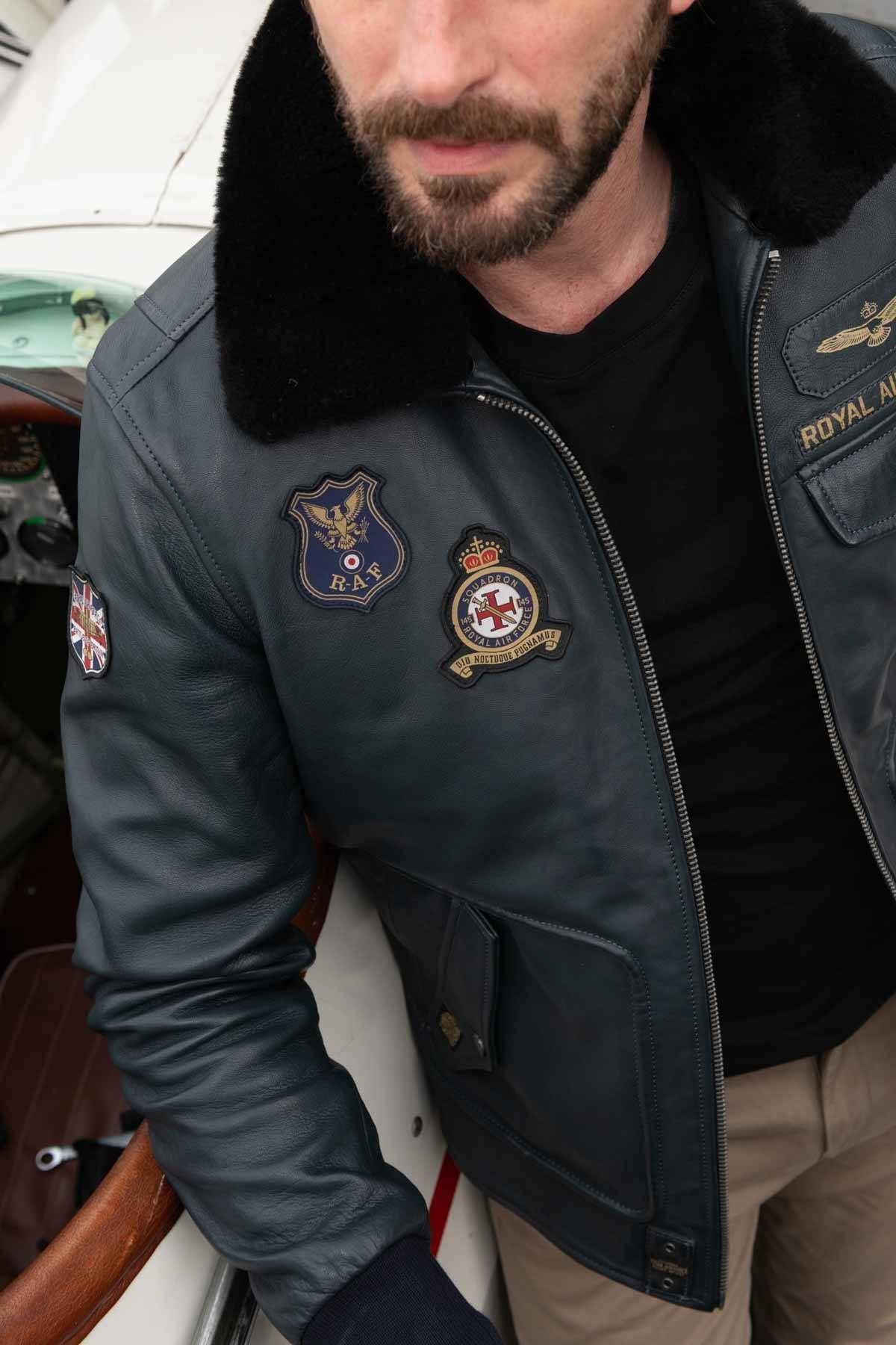 RAF navy sheepskin jacket. Soft leather, removable Thinsulate lining. - Image n°3