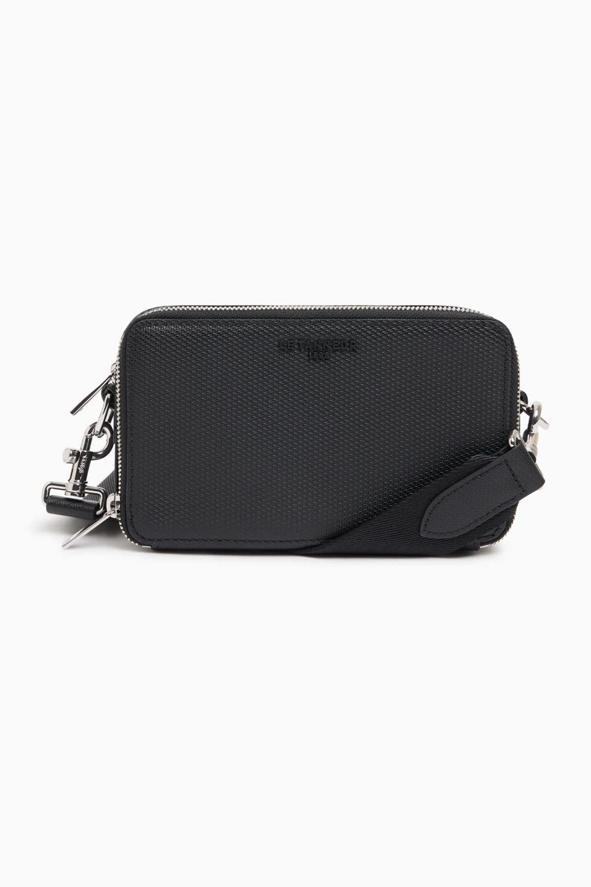 Stylish black leather shoulder bag for men - Image n°1