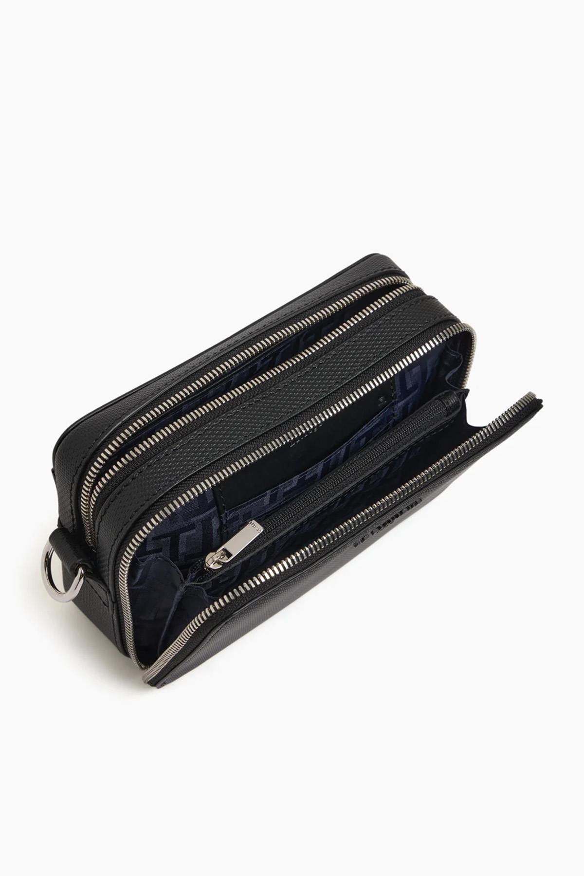 Stylish black leather shoulder bag for men - Image n°3