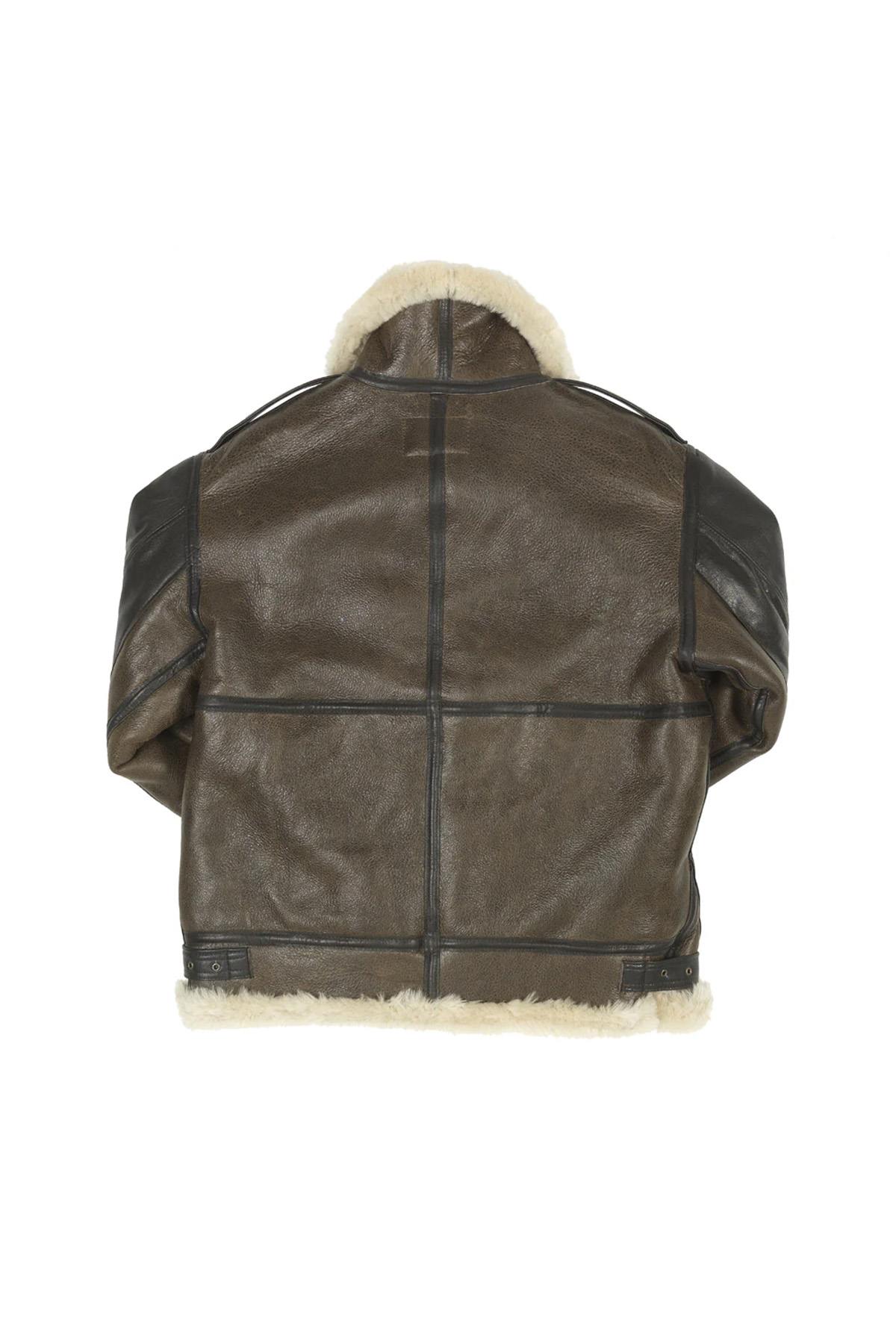 Thick shearling B-3: warmth and durability, a WWII aviation classic. - Image n°7